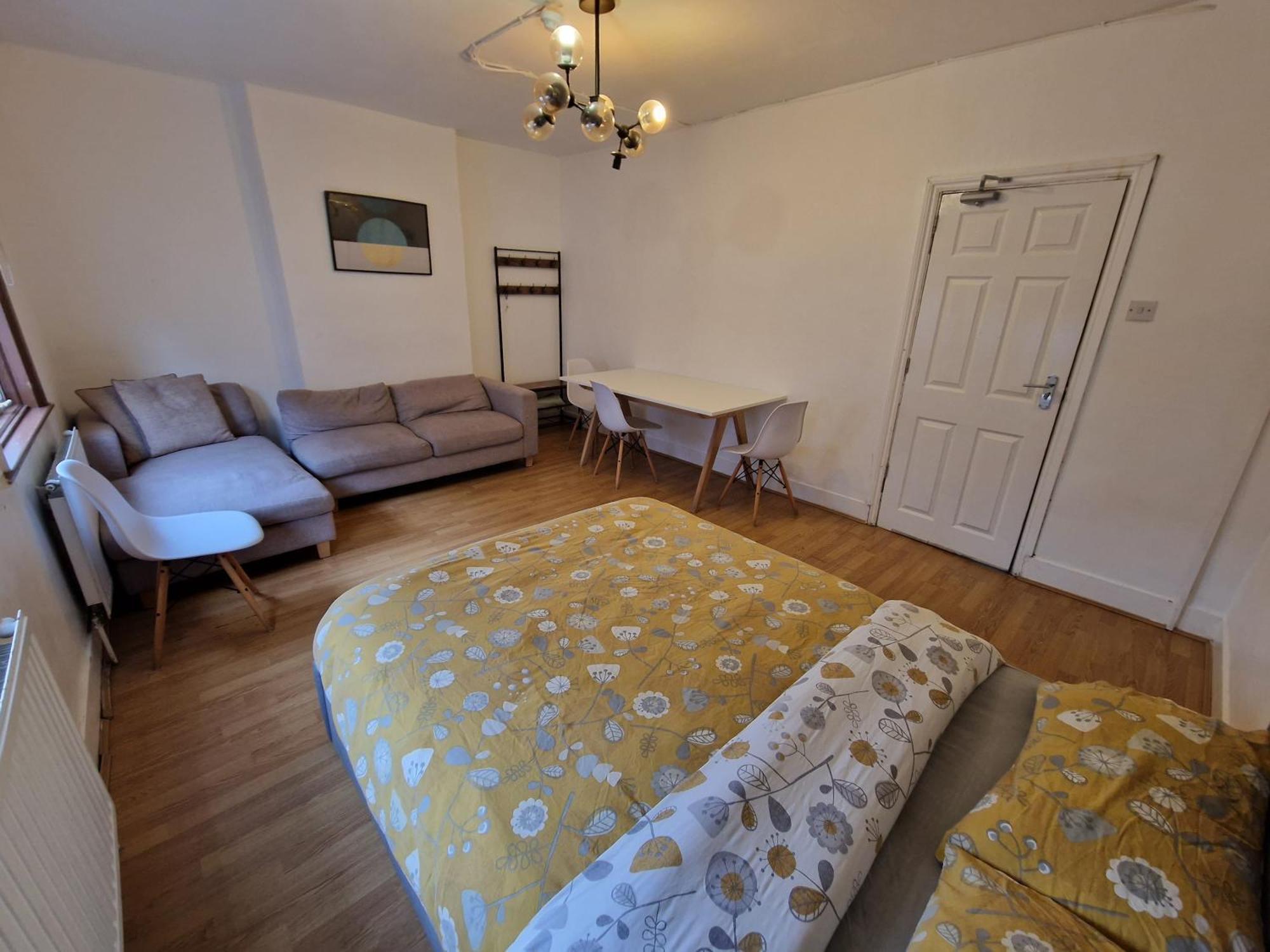 City Budget Guesthouse Лондон Номер фото